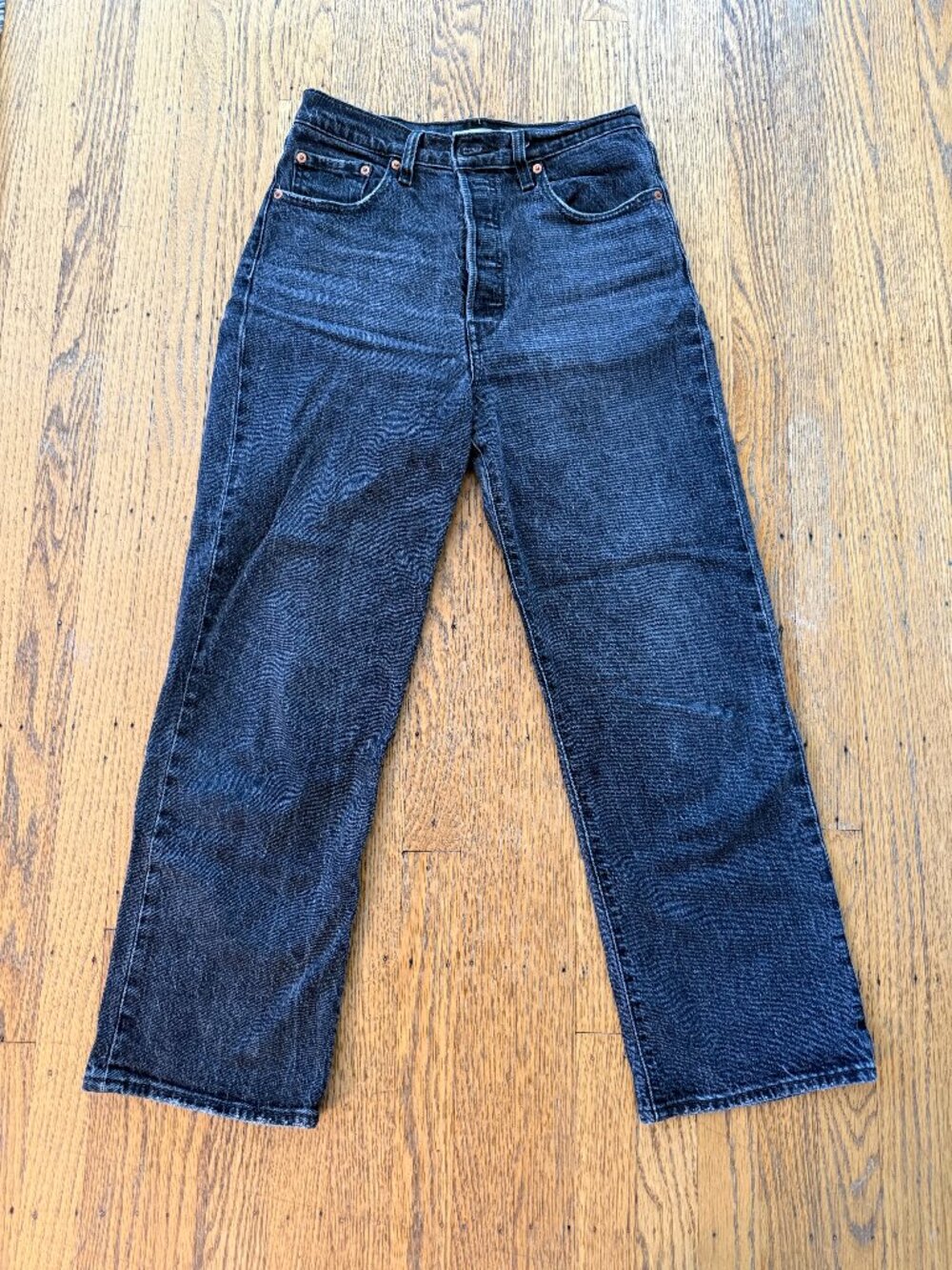 Levi's Ribcage Straight Ankle Jeans